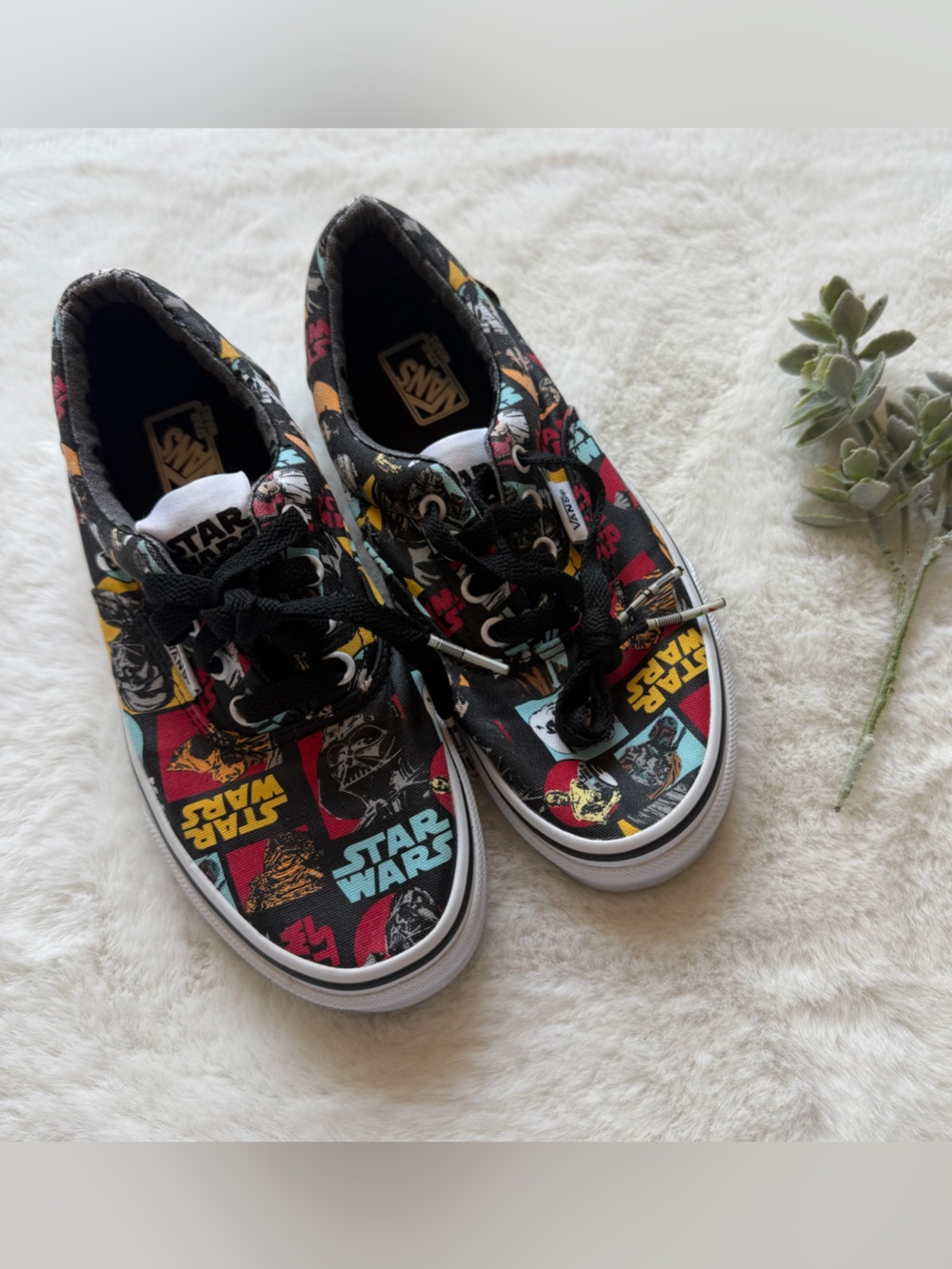 Vans x Star Wars | NWOB - Classic Repeat Sneakers - Multi - Size 2.5 (Youth)